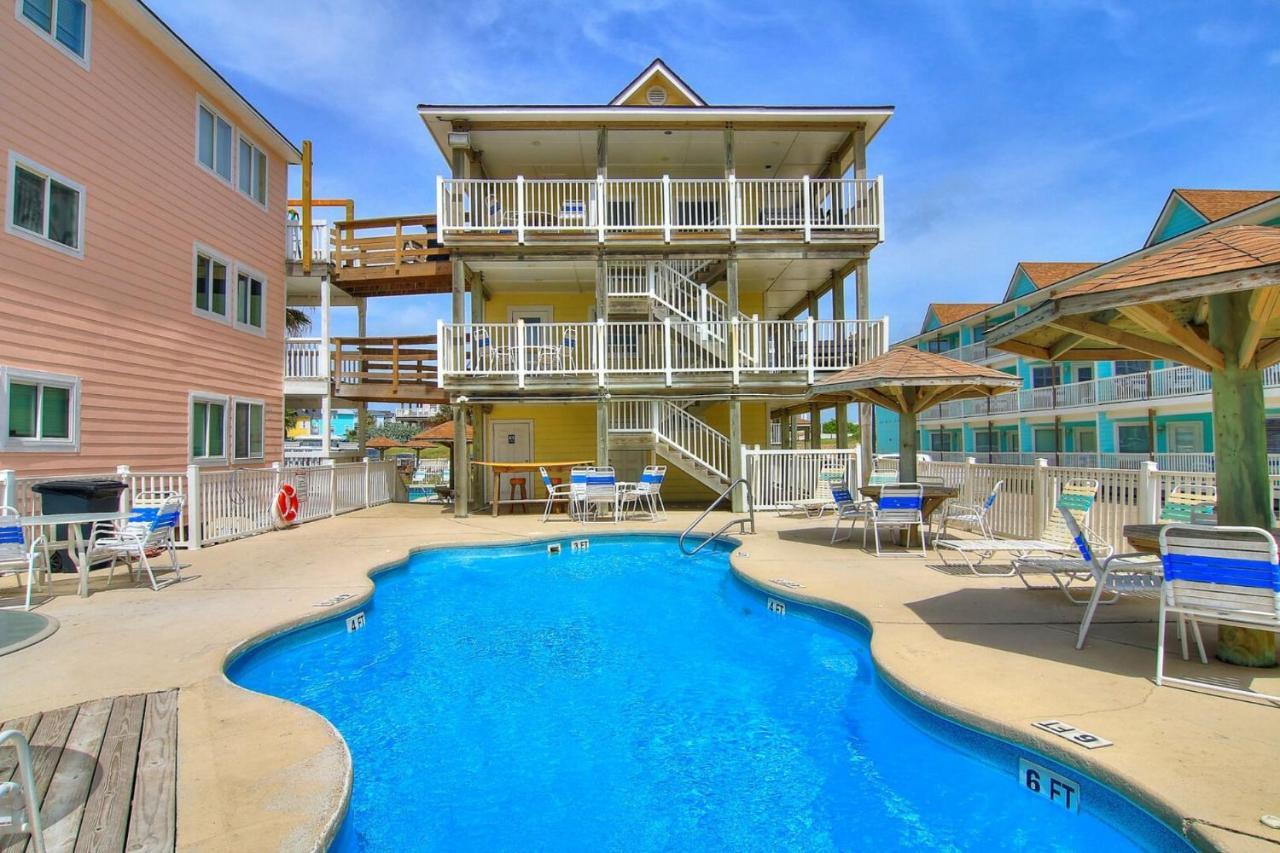 Beachgate Condosuites And Oceanfront Resort Πορτ Αράνσας Εξωτερικό φωτογραφία