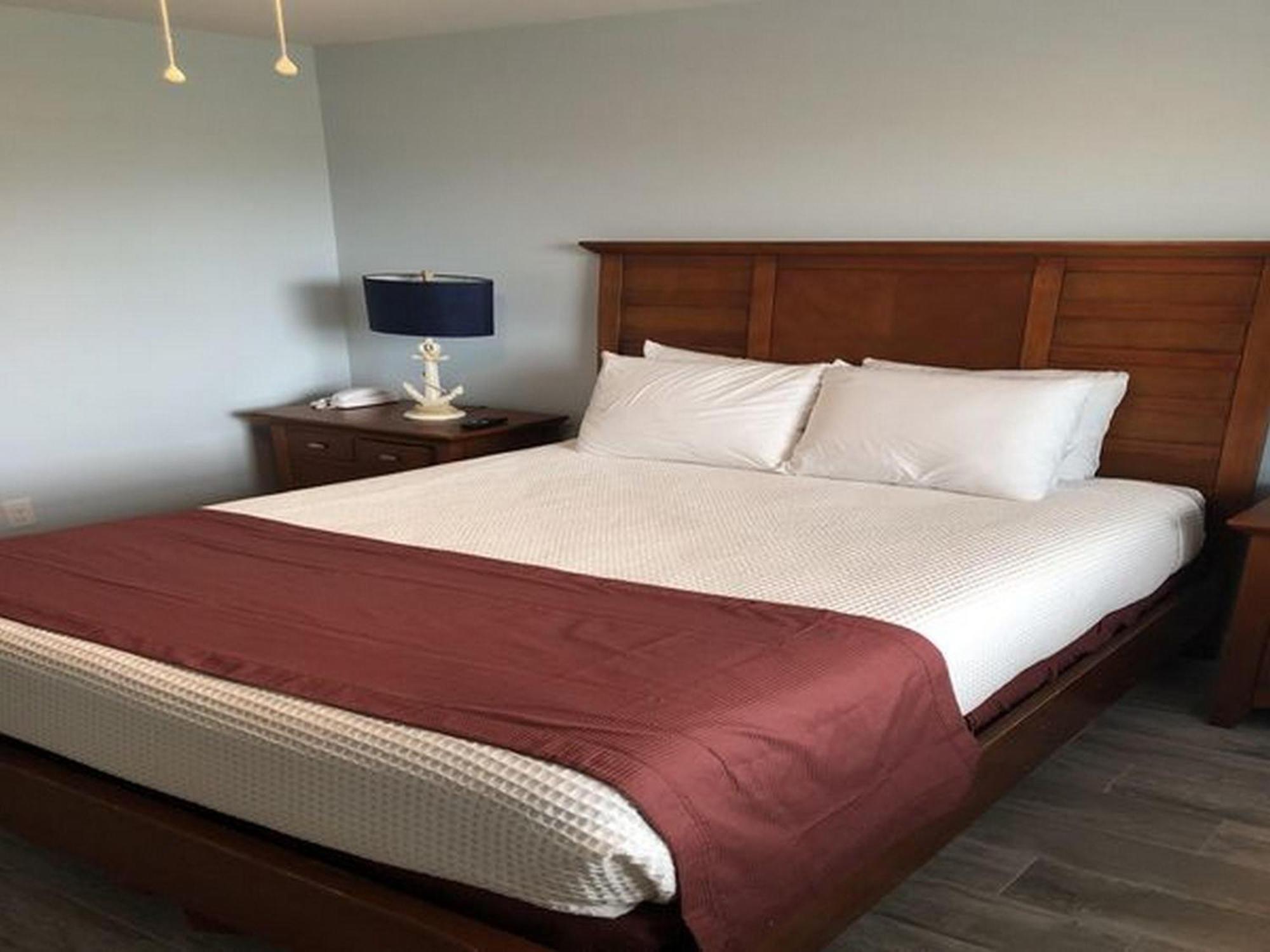 Beachgate Condosuites And Oceanfront Resort Πορτ Αράνσας Δωμάτιο φωτογραφία